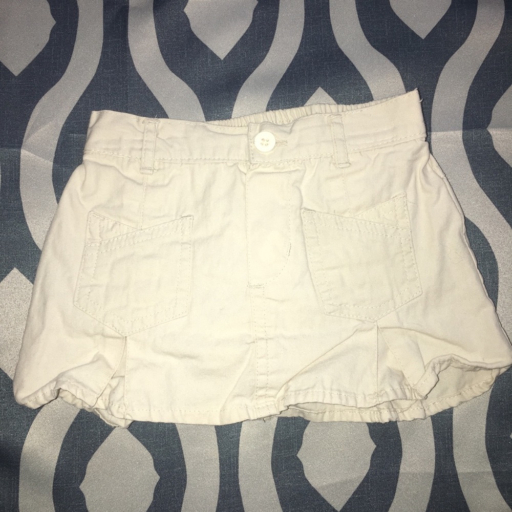 5/$25 Khaki Pleated Skirt Size 12 Months